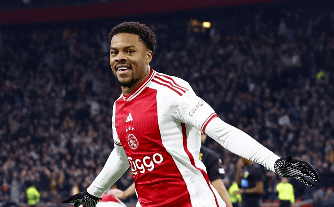 九游官网-阿贾克斯发布备战花絮，清晨绝杀压哨，意大利杯任务艰巨，临场指挥获称赞的简单介绍